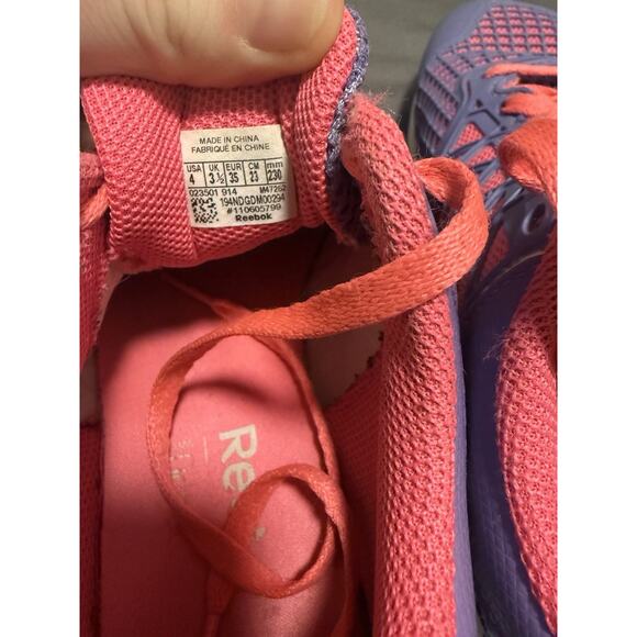 Reebok CF74 CrossFit Girls Purple Pink WorkOut Shoes Ladies Size 4 Excellent - Picture 6 of 7